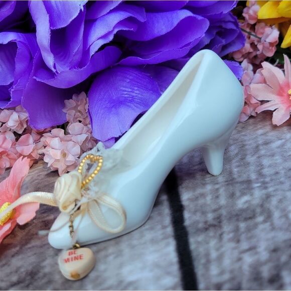 Vintage Porcelain High Heal Shoe - Picture 6 of 12